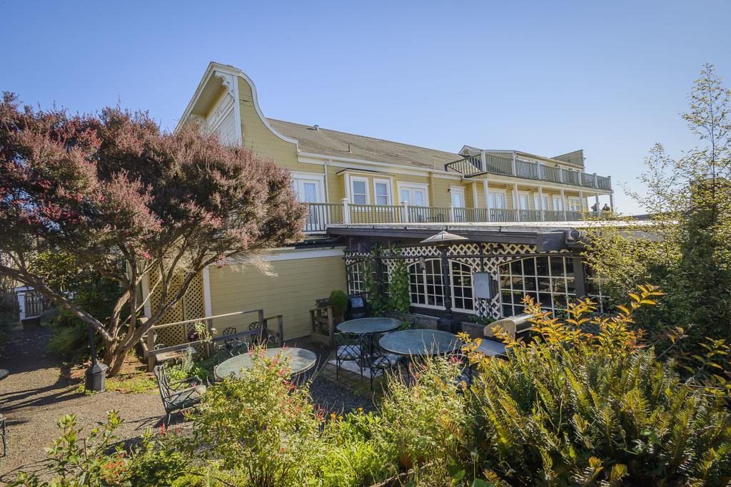 Mendocino Hotel & Garden ภายนอก รูปภาพ