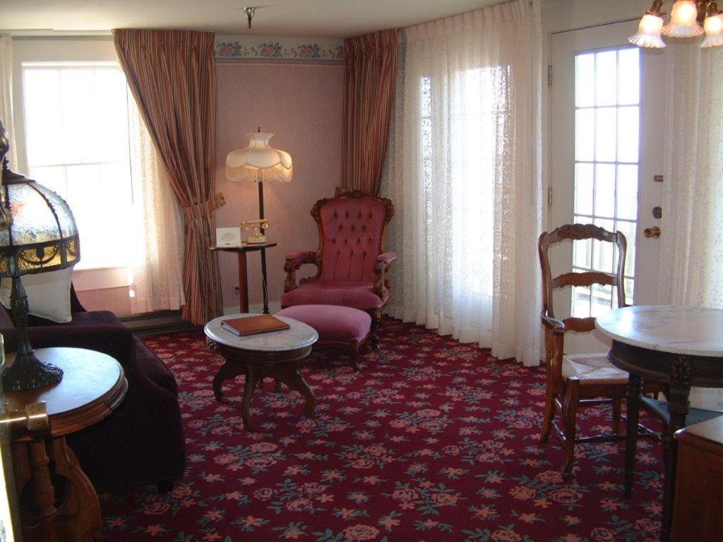 Mendocino Hotel & Garden ภายนอก รูปภาพ